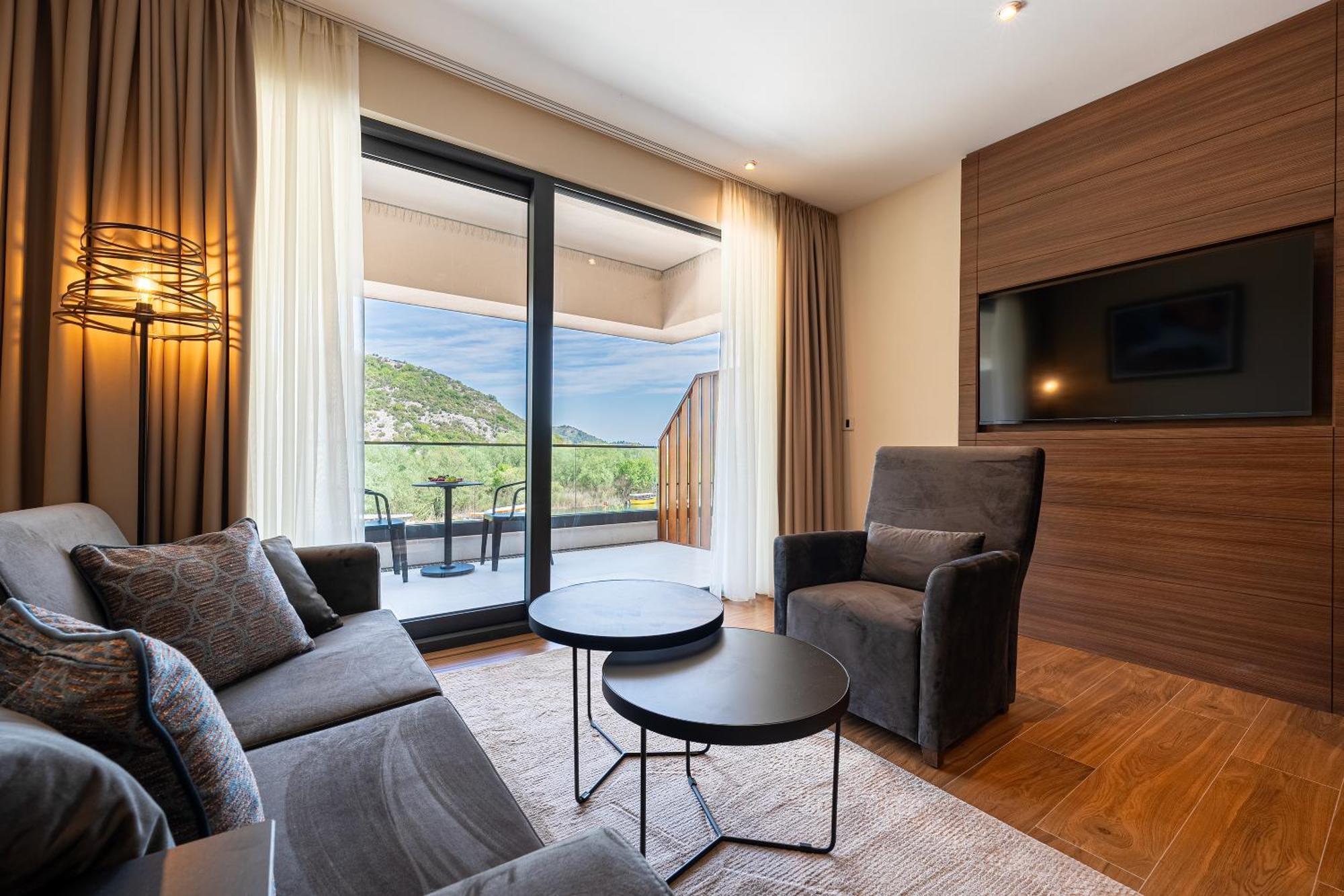 Hotel De'Andros Virpazar Buitenkant foto